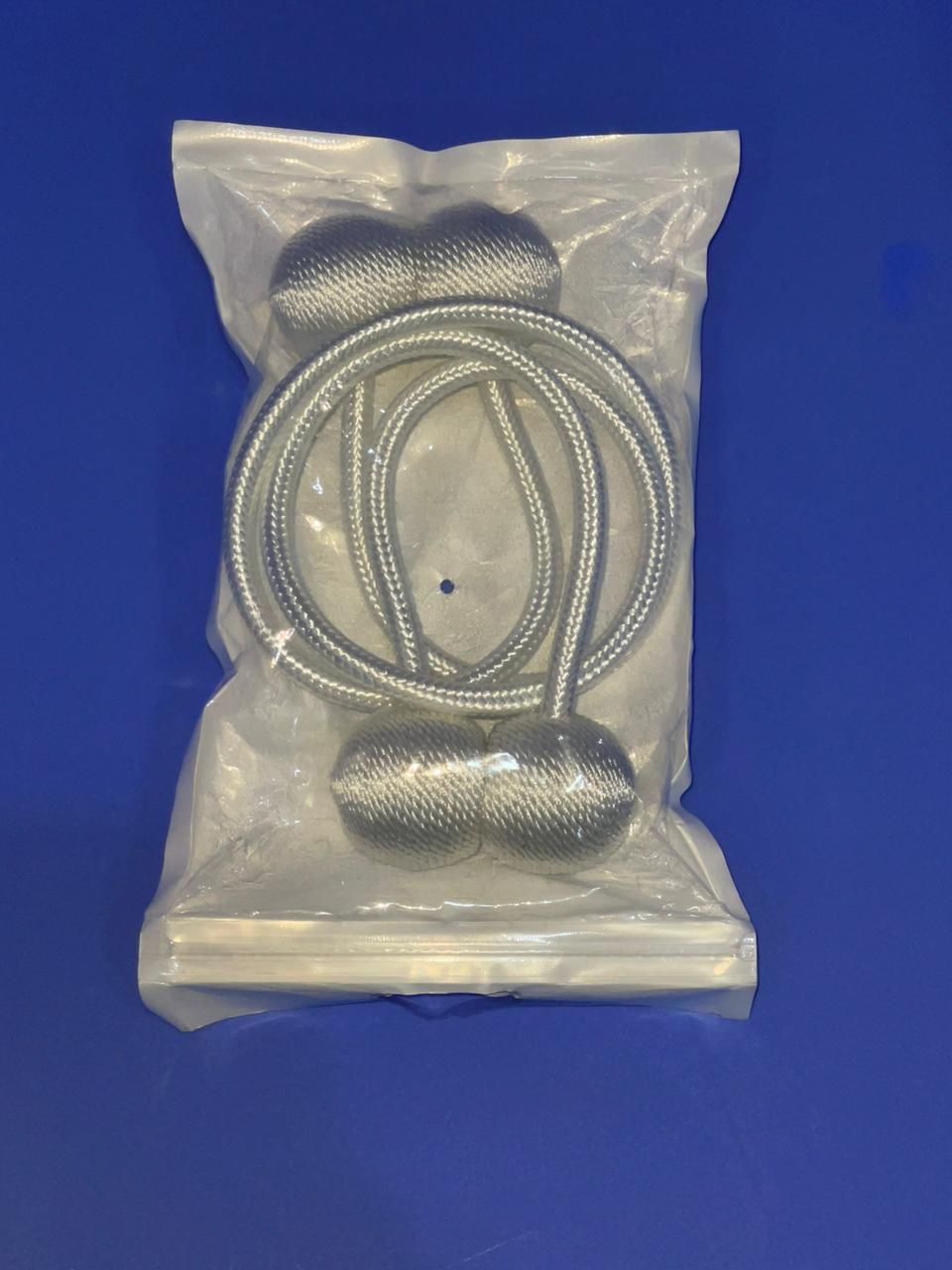 curtain holders 